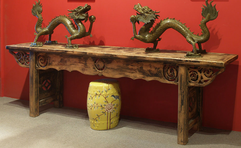 Decorate Your Home With a Chinese Table