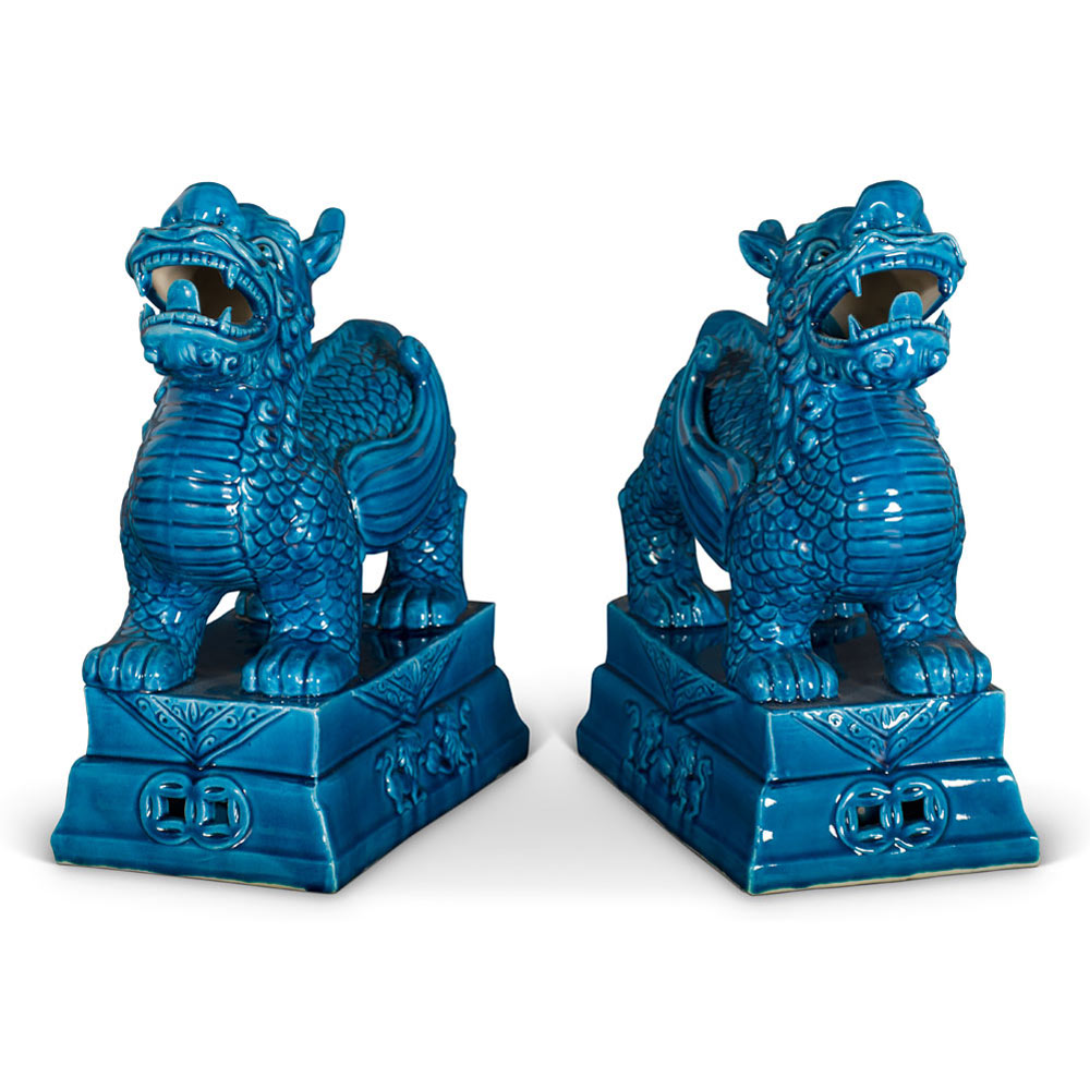 Blue Porcelain Standing Chinese Pixiu Set