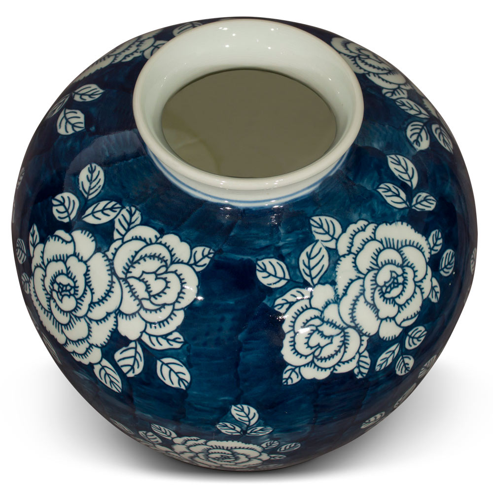 Blue and White Peony Flower Design Chinese Porcelain Jar