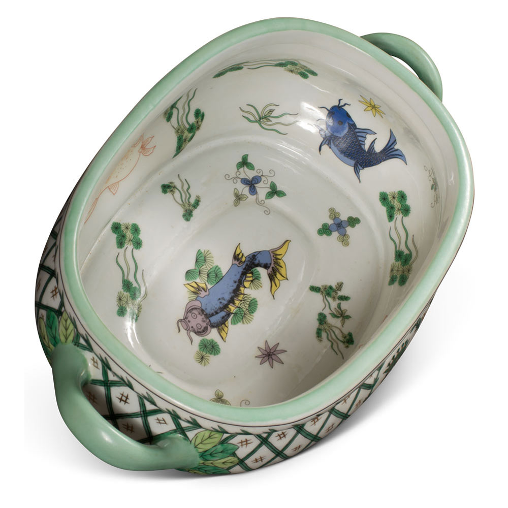 Green and White European Motif Chinese Porcelain Footbath Planter