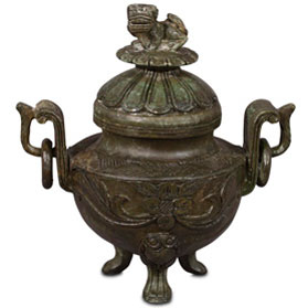 Hand Carved Chinese Jade Incense Burner with Foo Dog Motif Lid