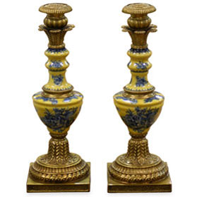 Famille Jaune Motif Oriental Candle Holder Set